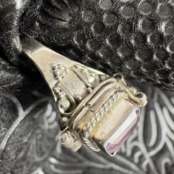 Sterling Silver Stamped 925 Amethyst Gem Stone Hinge Lock Size 8 Poison Ring - Picture 6 of 13